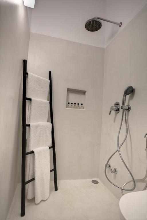 Aspries Suites Piso Livadi Extérieur photo