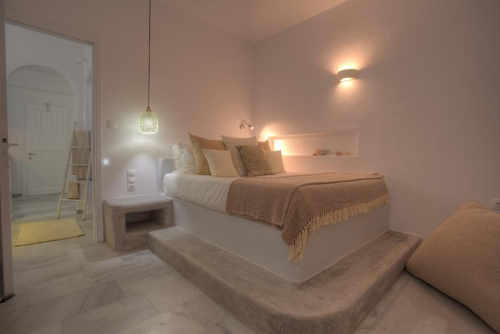 Aspries Suites Piso Livadi Extérieur photo